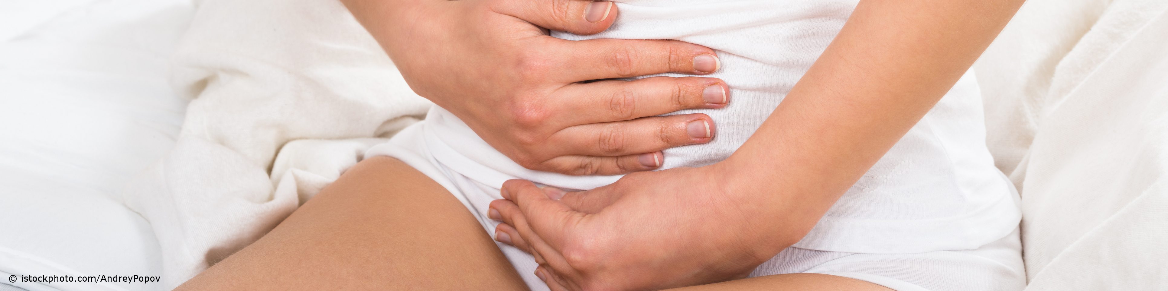 Krampfartige Schmerzen im Unterbauch sind typisch für eine Blasenentzündung.